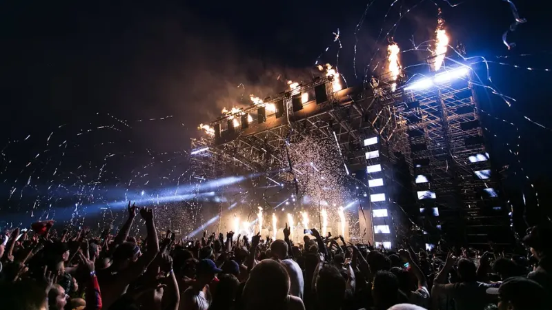 The Future of Events: Exploring the Importance of an Online Ticket Selling Service