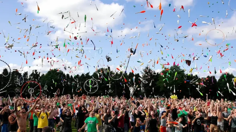 5 Tips to Boost Your Event Attendance with an Online Ticket Sales Service